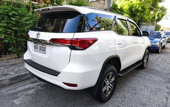 Pearl White Toyota Fortuner 2018 for sale in Taguig