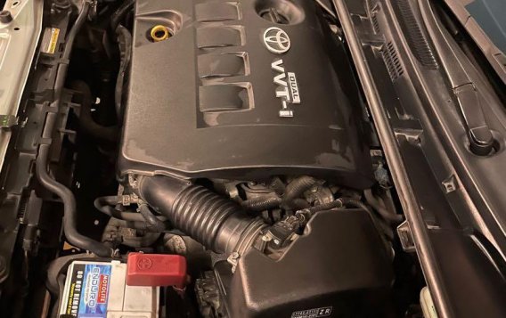 Selling Silver Toyota Corolla Altis 2016 in Parañaque-7