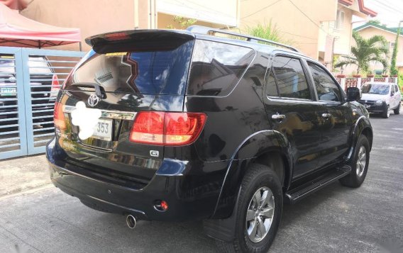 Sell Black 2008 Toyota Fortuner in Quezon City-3