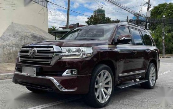 Red Toyota Land Cruiser 2018 for sale in Manila-1