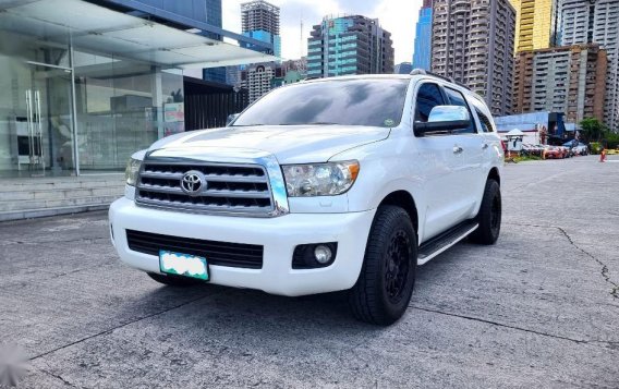 White Toyota Sequoia 2010 for sale in Pasig-1
