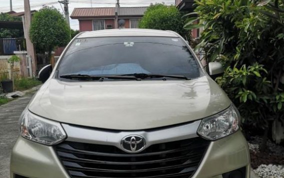 Selling Pearl White Toyota Avanza 2017 in Marilao-8