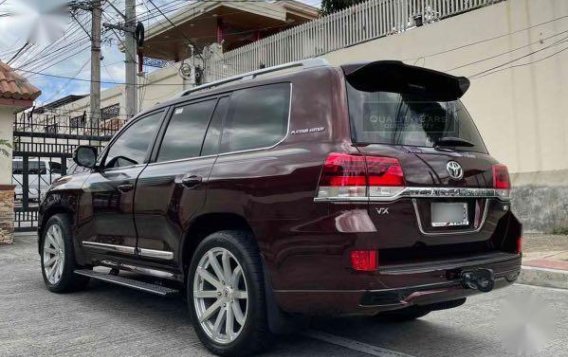 Red Toyota Land Cruiser 2018 for sale in Manila-3