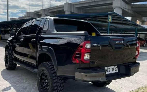 Black Toyota Hilux 2021 for sale in Automatic-3