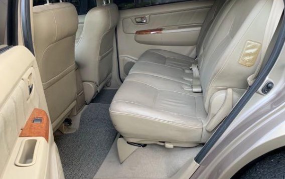 Sell Grey 2010 Toyota Fortuner in Quezon City-4