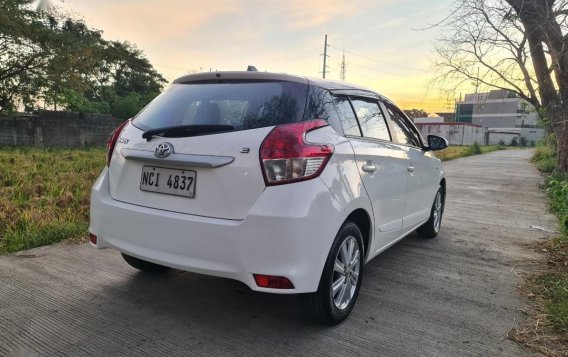 Selling White Toyota Yaris 2017 in Plaridel-4