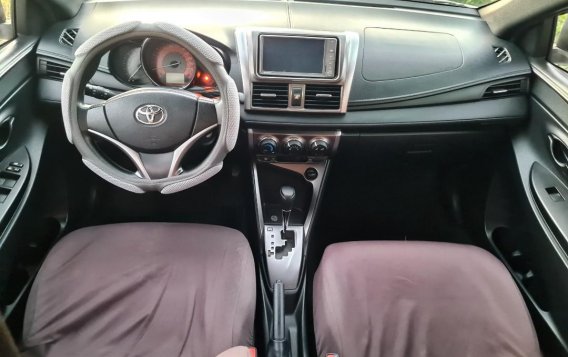 Selling White Toyota Yaris 2017 in Plaridel-6