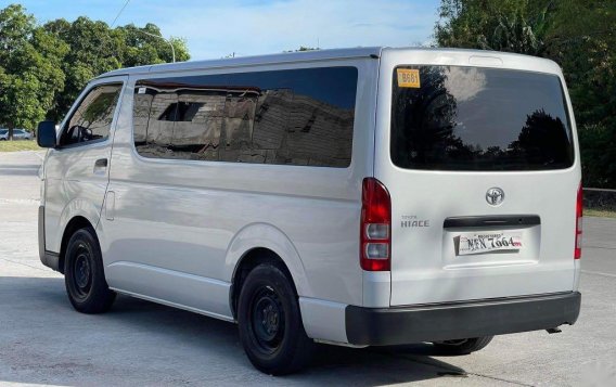 Selling Grey Toyota Hiace 2020 in Parañaque-5