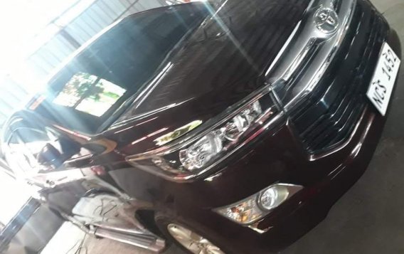 Red Toyota Innova 2019 for sale in Automatic-1
