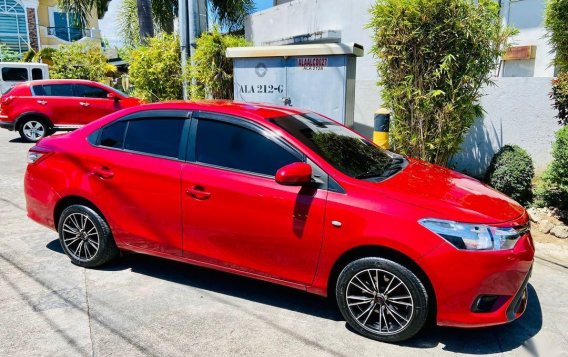Red Toyota Vios 2015 for sale in Manual