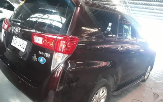 Red Toyota Innova 2019 for sale in Automatic-4