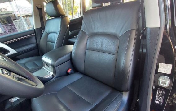 Black Toyota Land Cruiser 2017 for sale in Quezon City-4