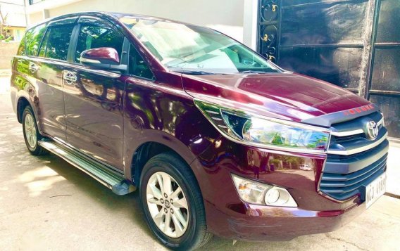Red Toyota Innova 2016 for sale in Automatic-7