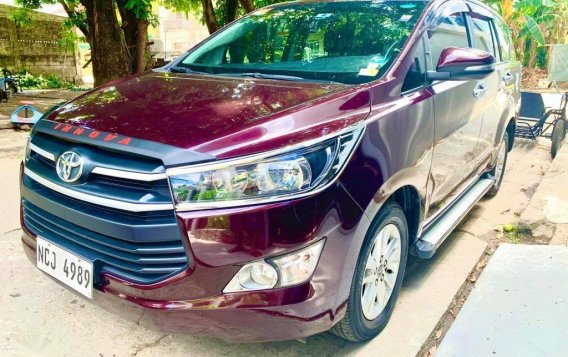Red Toyota Innova 2016 for sale in Automatic-4