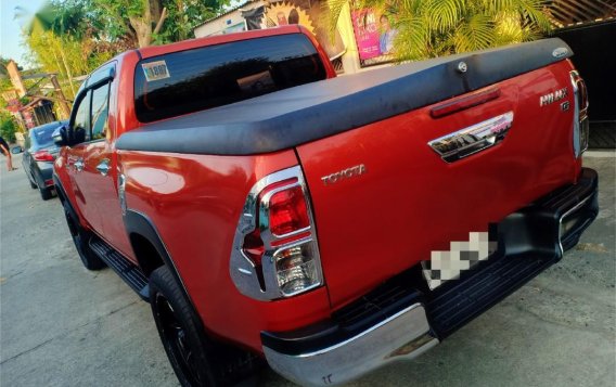 Orange Toyota Hilux 2017 for sale in Angeles -2