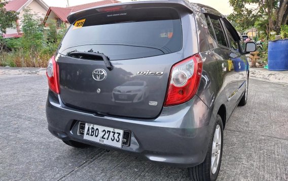 Selling Grey Toyota Wigo 2015 in Manila-3