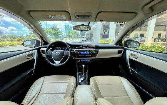 2015 Toyota Corolla Altis  1.6 V CVT in Makati, Metro Manila-8