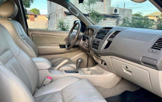 Sell White 2007 Toyota Fortuner in Parañaque-7