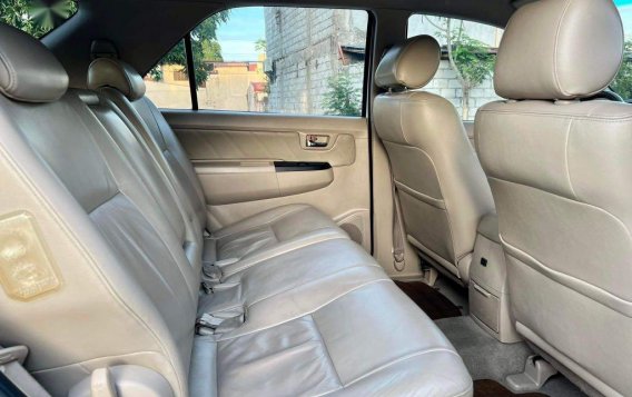 Sell White 2007 Toyota Fortuner in Parañaque-8