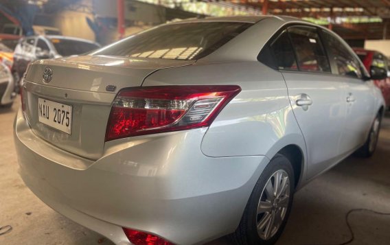 Selling Silver Toyota Vios 2017 in Quezon City-3