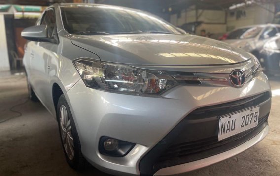 Selling Silver Toyota Vios 2017 in Quezon City-1