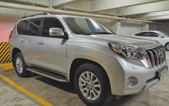 Selling Pearl White Toyota Land cruiser prado 2015 in San Juan-3