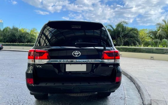 Black Toyota Land Cruiser 2019 for sale in Automatic-5