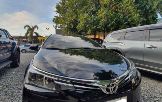 Selling Black Toyota Corolla altis 2019 in Las Piñas-1