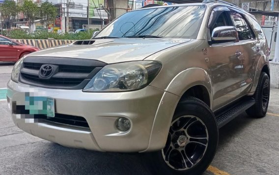 Sell Silver 2008 Toyota Fortuner in Quezon City