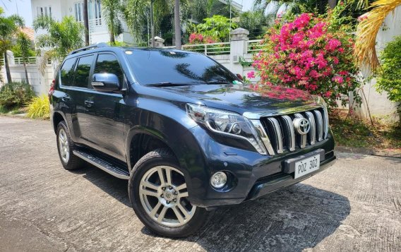 Sell Black 2012 Toyota Land Cruiser in Malabon