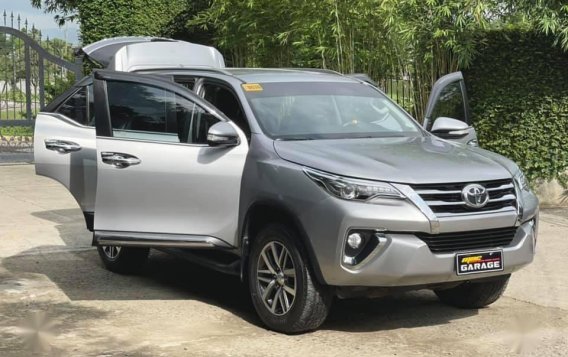 Silver Toyota Fortuner 2019 for sale in Automatic-1