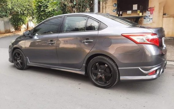 Grey Toyota Vios 2015 for sale in Automatic-2