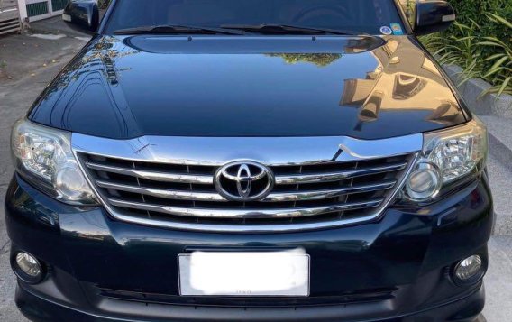 Black Toyota Fortuner 2012 for sale in Marilao