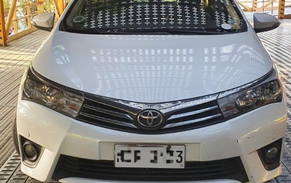 Pearl White Toyota Corolla altis 2016 for sale in Pasay