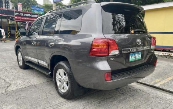 Grey Toyota Land Cruiser 2013 for sale in Pasig-2