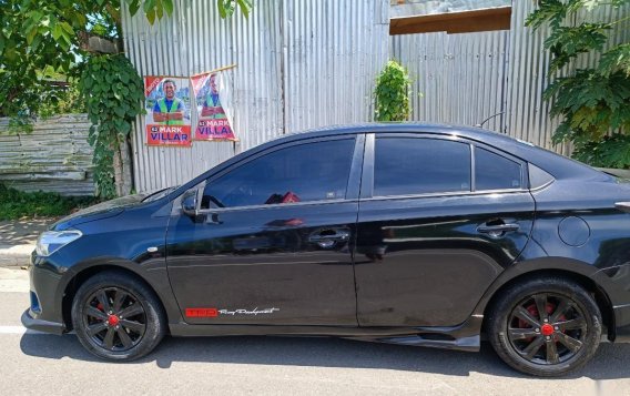 Selling Black Toyota Vios 2017 in Tacloban