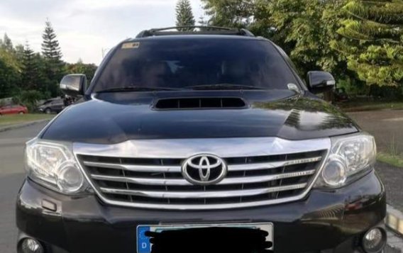 Black Toyota Fortuner 2013 for sale in Automatic