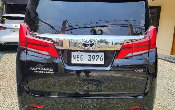 Selling Black Toyota Alphard 2020 in Malabon-5