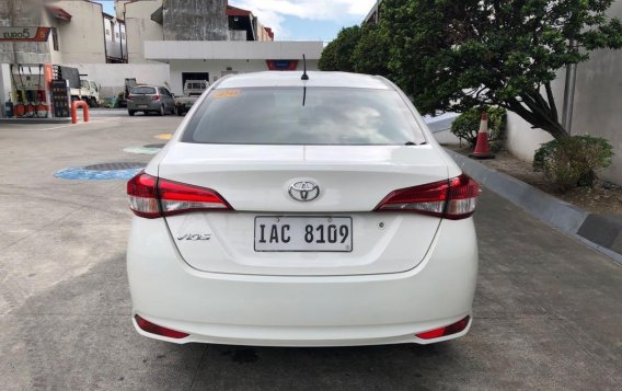 Sell White 2020 Toyota Vios in Quezon City-3