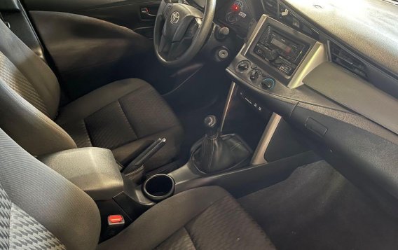Sell Silver 2018 Toyota Innova in Quezon City-5