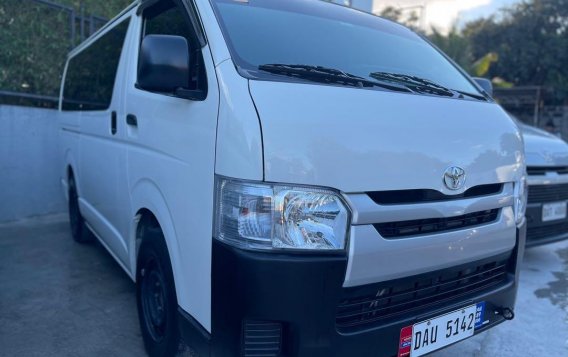 Pearl White Toyota Hiace 2021 for sale in Quezon City-1