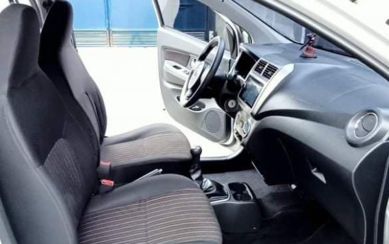 Selling Silver Toyota Wigo 2019 in Quezon City-3