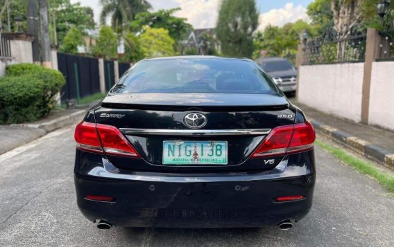 Selling Black Toyota Camry 2010 in Manila-9