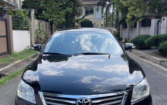 Selling Black Toyota Camry 2010 in Manila-2