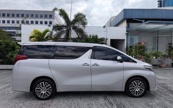 Sell Silver 2016 Toyota Alphard in Pasig-3