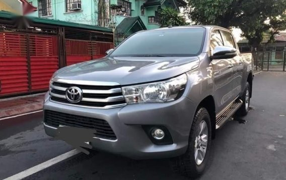 Grey Toyota Hilux 2016 for sale in Quezon City-6