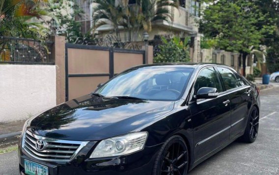 Selling Black Toyota Camry 2010 in Manila