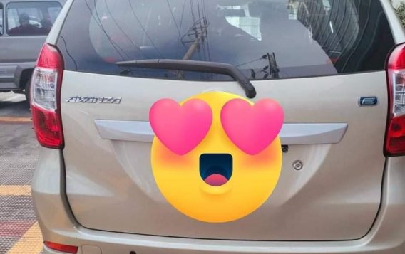 Selling Silver Toyota Avanza 2018 in Antipolo-1