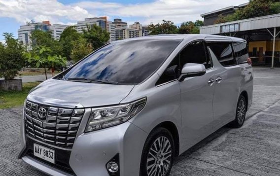 Sell Silver 2016 Toyota Alphard in Pasig-5