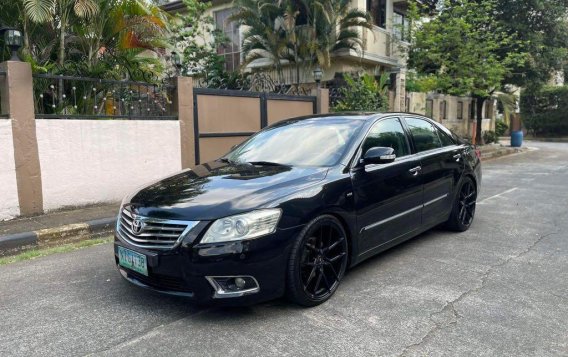 Selling Black Toyota Camry 2010 in Manila-6